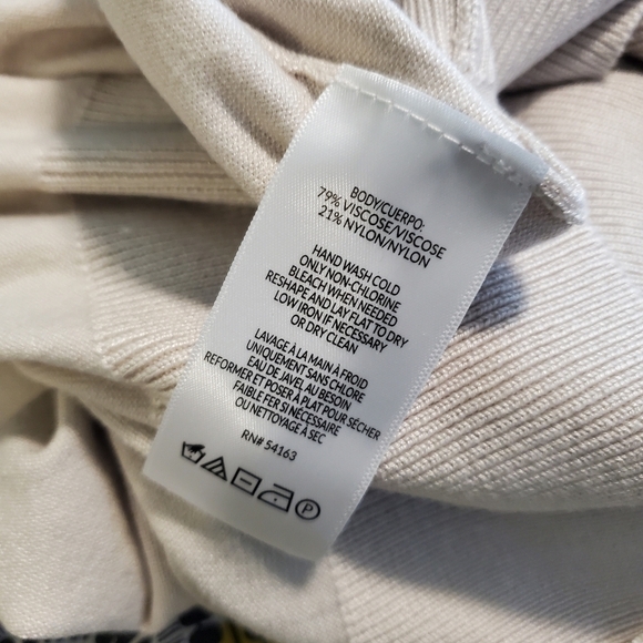 NWT DKNY Knit top Size XXL, Retail $69.00, classic, birch in color - Picture 8 of 12